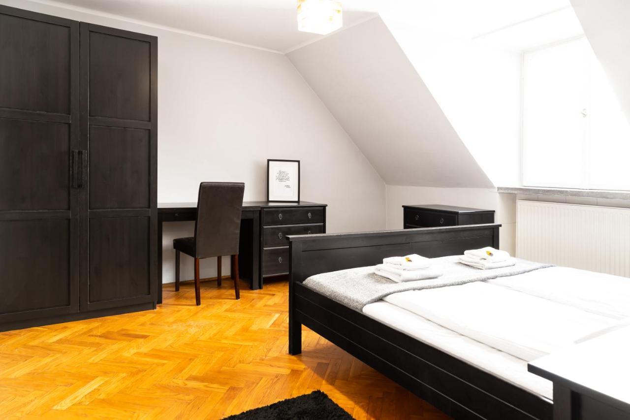 2 Bedroom Apartment, Heart Of Krakow Tomasza St المظهر الخارجي الصورة
