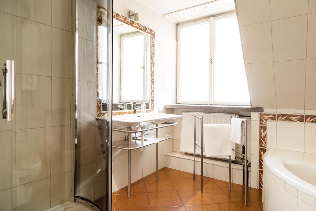 2 Bedroom Apartment, Heart Of Krakow Tomasza St المظهر الخارجي الصورة